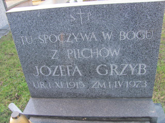 Józefa Grzyb 1915 Nowe Brzesko - Grobonet - Wyszukiwarka osób pochowanych